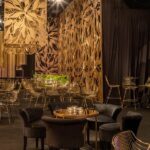 Poltrona Mignon Veludo Preto