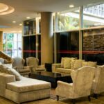 Sofá Cipriani Capa Veludo Andorra Cinza