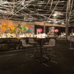 Bistrô Decô Alto com Tampo Espelho com Furo