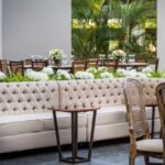 Base Trapézio Ferro Envelhecido com Tampo Espelho