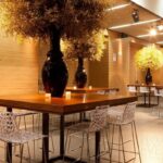 Tampo Quadrado Madeira com Base Aresta