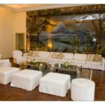 Pufe Quadrado Couro Branco Capa Saia Sarja Cru