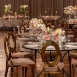 Cadeira Dubai Ouro com Assento Veludo Bege