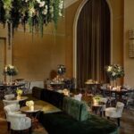 Bistrô Baixo com Base Bambu Ferro Cinza com Tampo Espelho Friso Prata