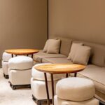 Pufe Camurça Sofia Branco(a)