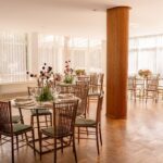 Cadeira Modernista com Assento Veludo Verde