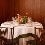 Cadeira Modernista com Assento Veludo Verde