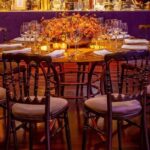 Cadeira Dior Ouro Velho com Assento Veludo Caramelo