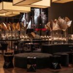 Pufe Ampulheta Preto(a)