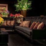 Sofá Viviane Veludo Inca Preto