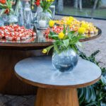 Mesa Cone Madeira com Tampo Fórmica Cinza