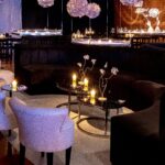 Mesa Dubai Centro Prata com Tampo Mármore Preto -  Pequena