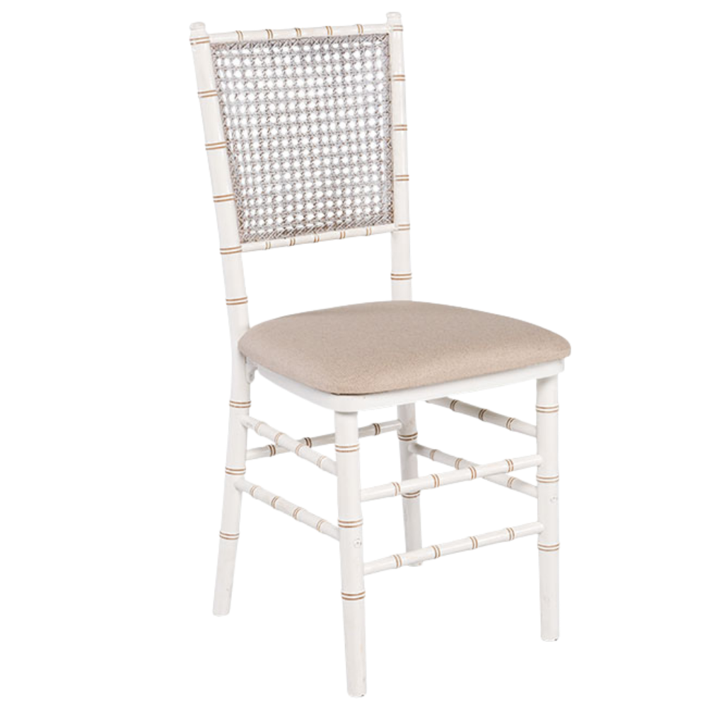 Cadeira Pandoro Off White com Assento Linho Fendi Claro