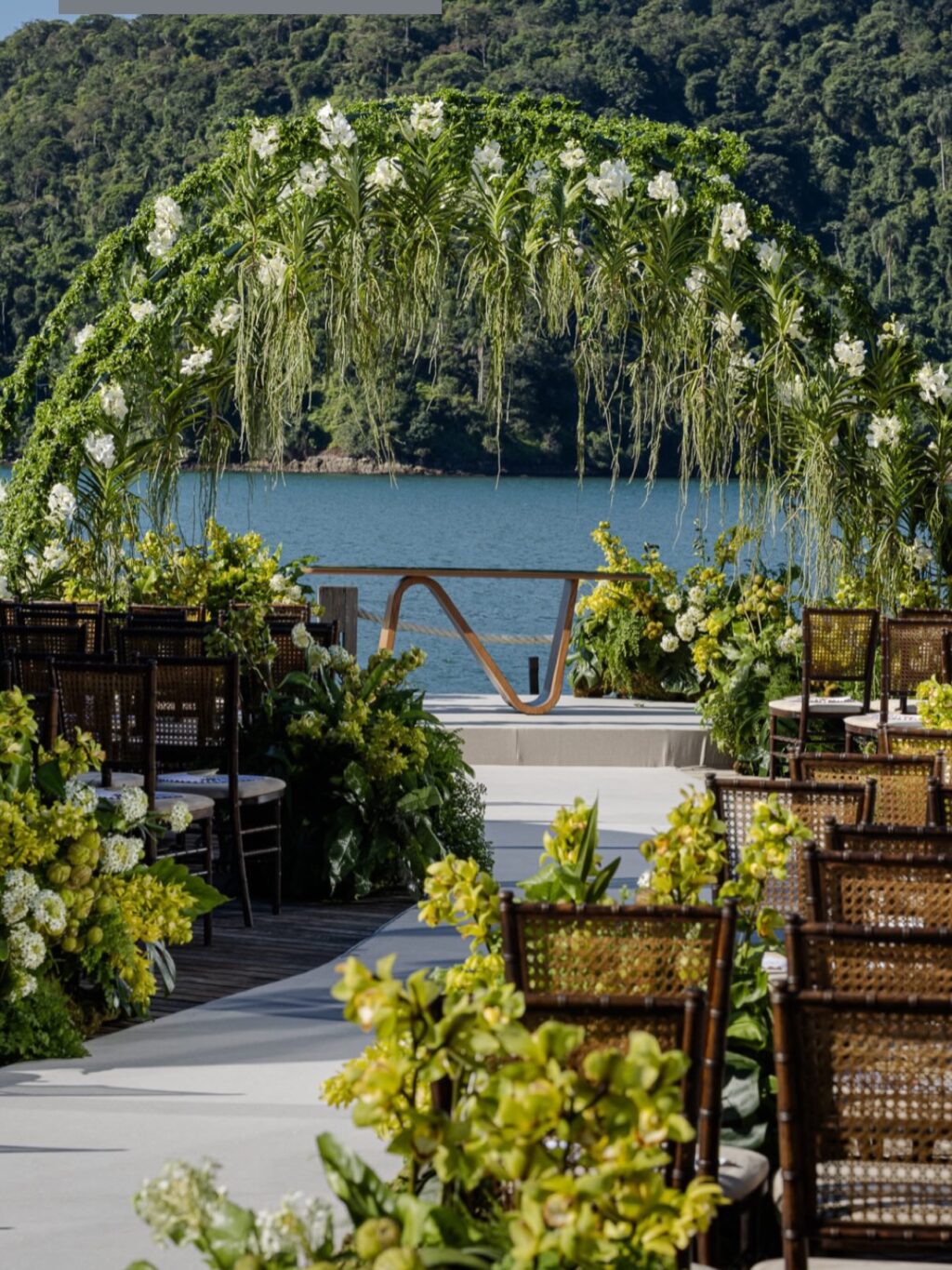 Instagram post from cemporcentoeventos. This post is in position 2.
