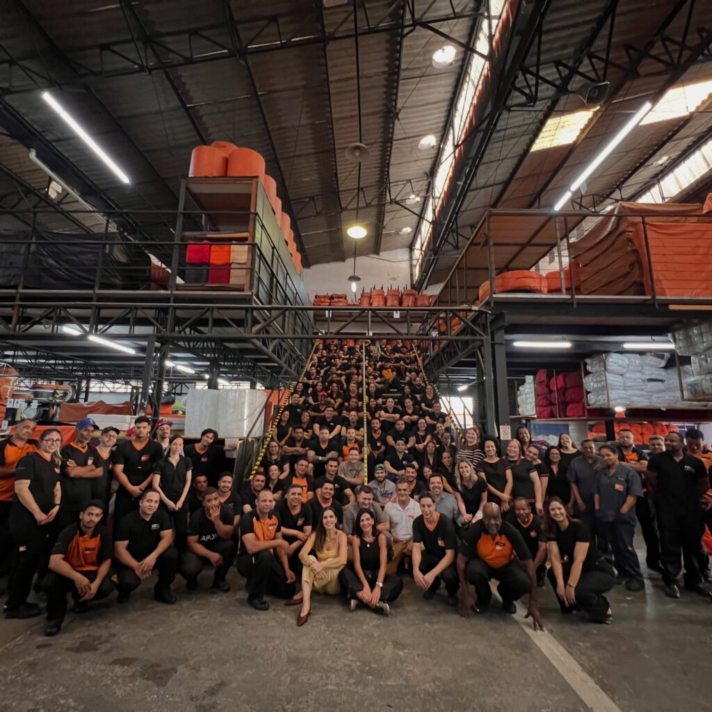 Instagram post from cemporcentoeventos. This post is in position 2.